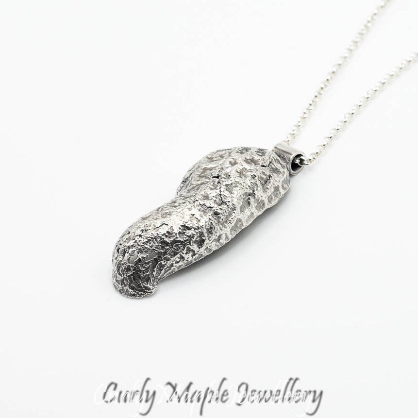 Silver Peanut Shell Pearl Necklace
