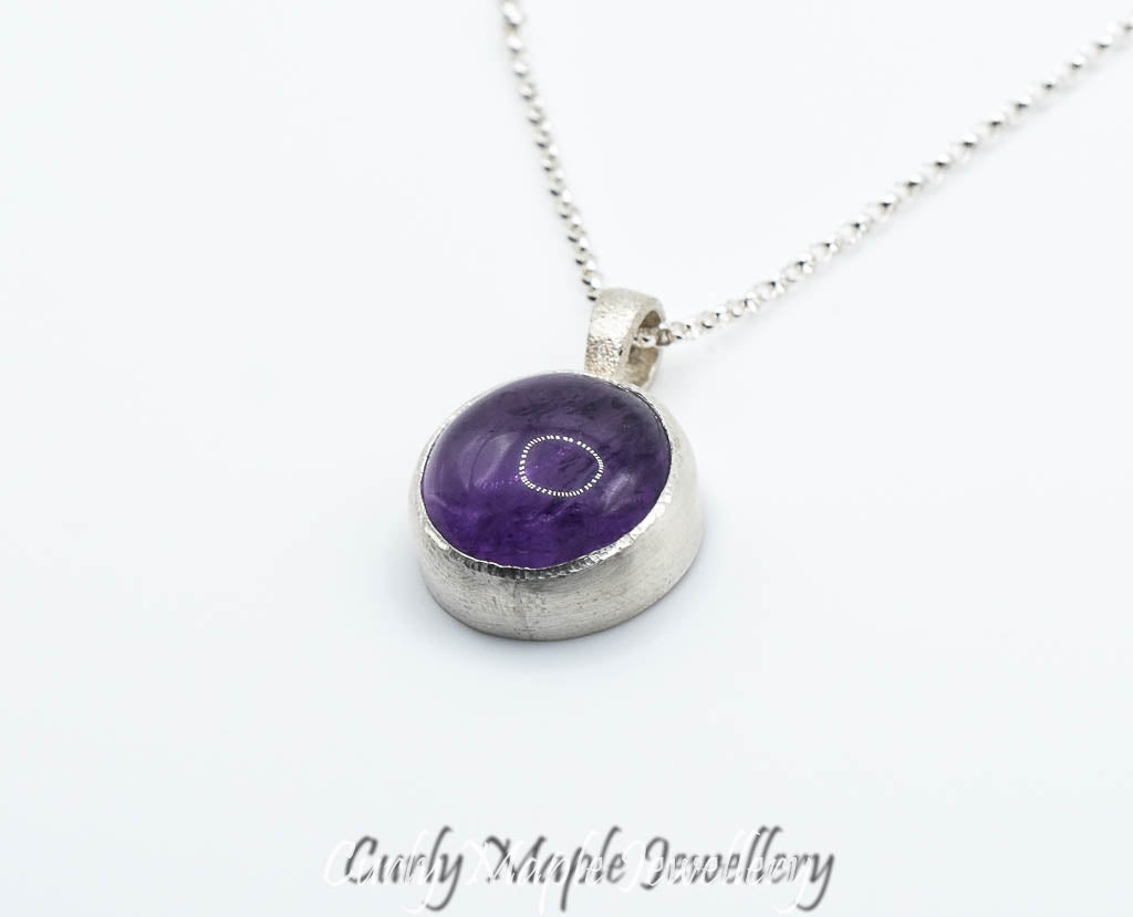 Round Amethyst Silver Pendant