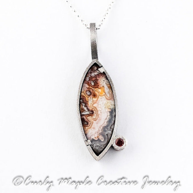 Garnet Crazy Lace Agate Silver necklace