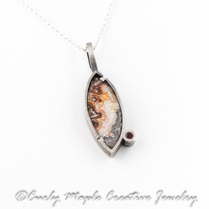 Garnet Crazy Lace Agate Silver necklace