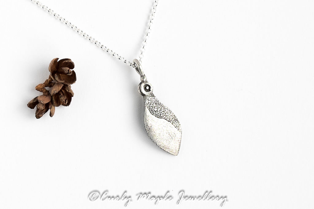 Trillium Petal Pearl Pendant