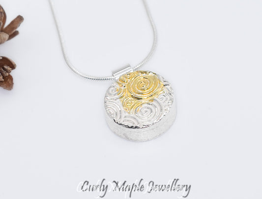 Water Ripples Round Silver Pendant