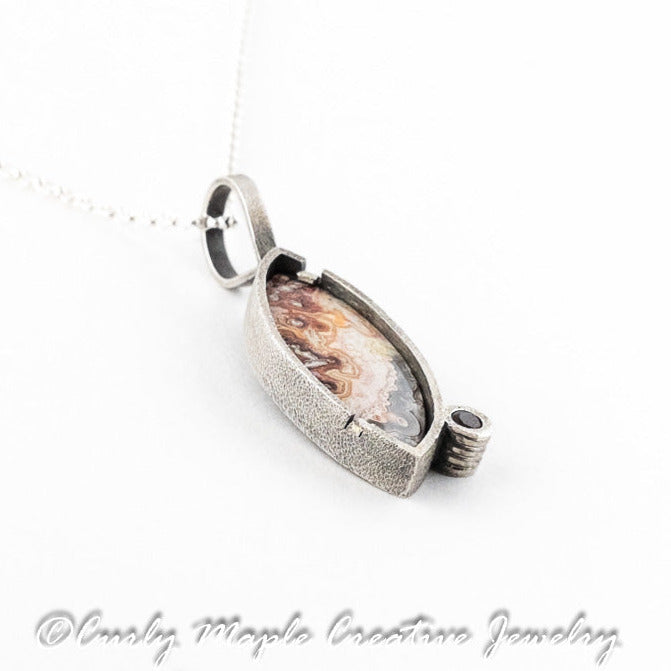 Garnet Crazy Lace Agate Silver necklace